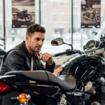 Qual o ano da moto para trabalhar na 99​? Saiba mais